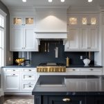 white kitchen cabinets 
